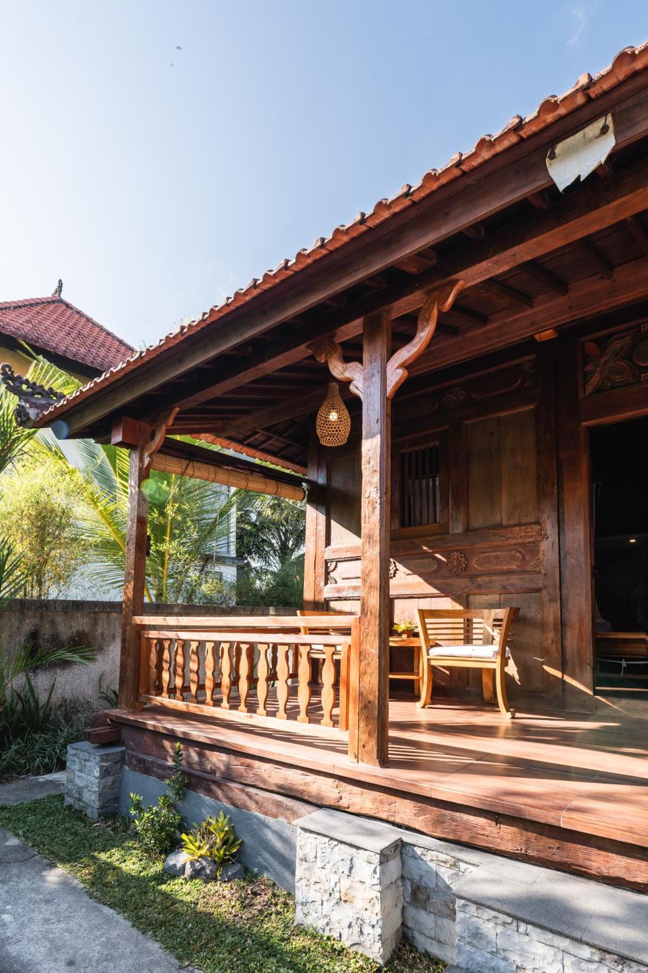 The Sakara By Pramana